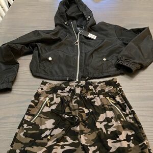 Women’s crop jacket and pants bundle